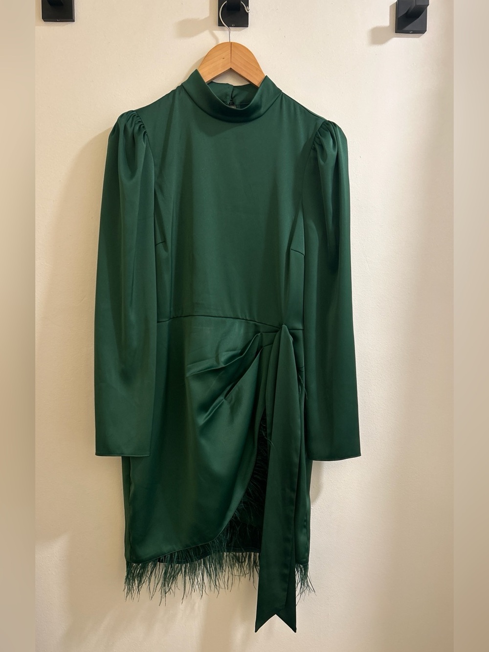 SAYLOR Quin Mini Dress in Evergreen (Size Medium)